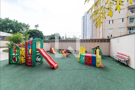Apartamento à venda com 63m², 2 quartos e 1 vaga Apartamento à venda com 63m², 2 quartos e 1 vagaÁrea comum - Playground