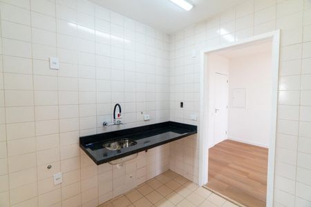 Apartamento à venda com 63m², 2 quartos e 1 vaga Apartamento à venda com 63m², 2 quartos e 1 vagaCozinha