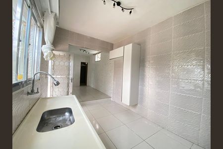 Casa para alugar com 120m², 1 quarto e sem vaga