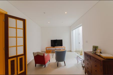 Sala de casa para alugar com 4 quartos, 300m² em Vila Clementino, São Paulo