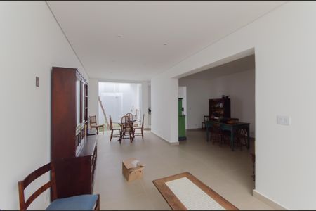 Casa para alugar com 300m², 4 quartos e sem vagaSala 2