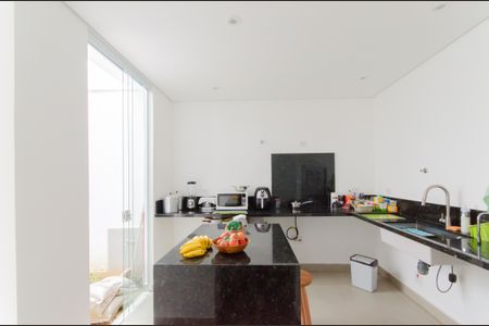 Casa para alugar com 300m², 4 quartos e sem vagaCozinha