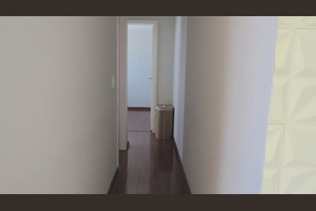 Apartamento à venda com 46m², 2 quartos e 2 vagasCorredor