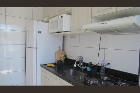 Apartamento à venda com 46m², 2 quartos e 2 vagasCozinha - Área de Serviço