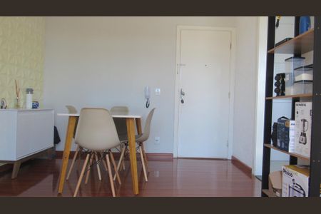 Sala de apartamento à venda com 2 quartos, 46m² em Cidade das Flores, Osasco