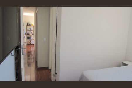 Apartamento à venda com 46m², 2 quartos e 2 vagasQuarto 2