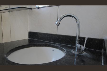 Apartamento à venda com 46m², 2 quartos e 2 vagasBanheiro