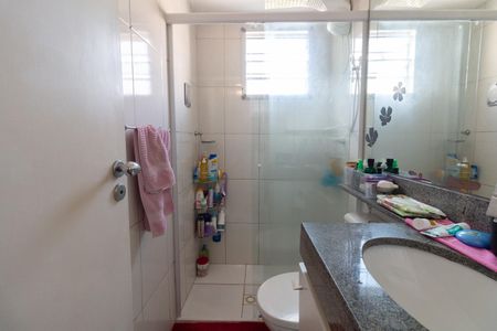 Apartamento à venda com 66m², 3 quartos e 1 vagaBanheiro da Suíte
