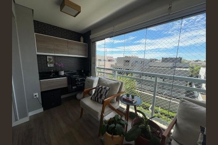 Apartamento à venda com 90m², 3 quartos e 2 vagasVaranda