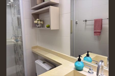 Apartamento à venda com 90m², 3 quartos e 2 vagasBanheiro