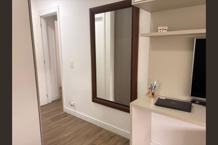 Apartamento à venda com 90m², 3 quartos e 2 vagasQuarto