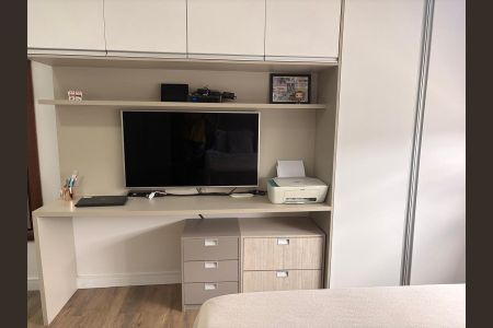 Quarto de apartamento à venda com 3 quartos, 90m² em Cerâmica, São Caetano do Sul