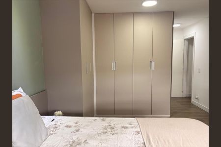 Apartamento à venda com 90m², 3 quartos e 2 vagasQuarto