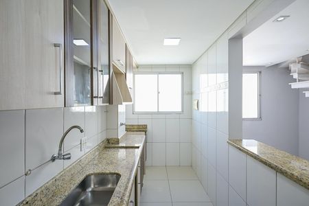 Apartamento à venda com 96m², 2 quartos e 1 vagaCozinha