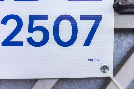 Casa à venda com 114m², 4 quartos e 2 vagas