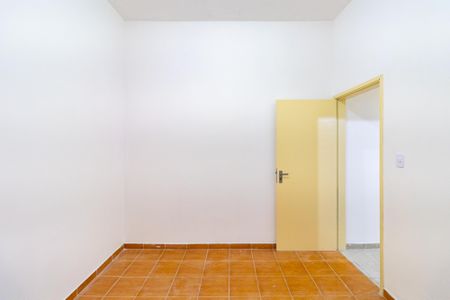 Casa à venda com 114m², 4 quartos e 2 vagas