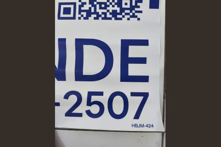 Casa à venda com 114m², 4 quartos e 2 vagas