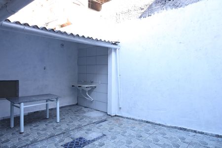 Casa para alugar com 175m², 3 quartos e 1 vagaQuintal