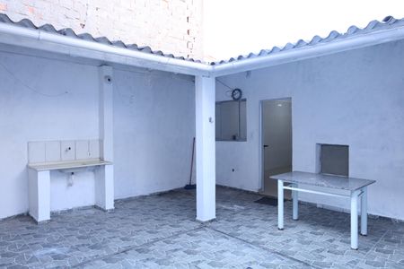 Casa para alugar com 175m², 3 quartos e 1 vagaQuintal