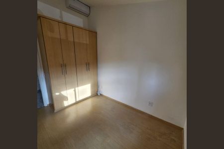 Casa de condomínio para alugar com 108m², 3 quartos e 2 vagas Casa de condomínio para alugar com 108m², 3 quartos e 2 vagasQuarto