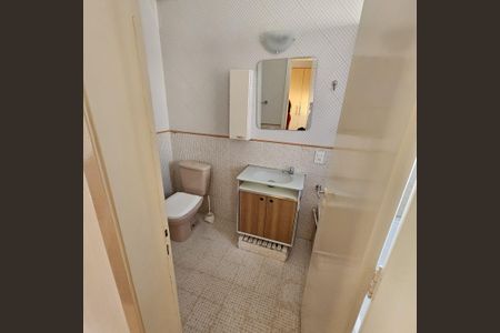 Casa de condomínio para alugar com 108m², 3 quartos e 2 vagas Casa de condomínio para alugar com 108m², 3 quartos e 2 vagasBanheiro