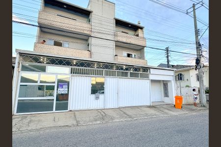 Apartamento para alugar com 60m², 2 quartos e sem vagaPlaquinha