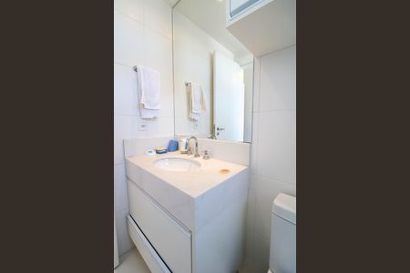 Apartamento à venda com 116m², 3 quartos e 2 vagasBanheiro da Suíte 2