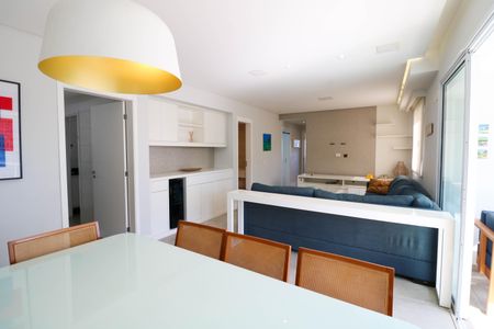 Sala de apartamento à venda com 3 quartos, 116m² em Jardim das Acacias, São Paulo