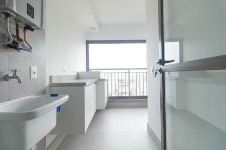 Apartamento à venda com 64m², 2 quartos e 1 vagaÁrea de Serviço