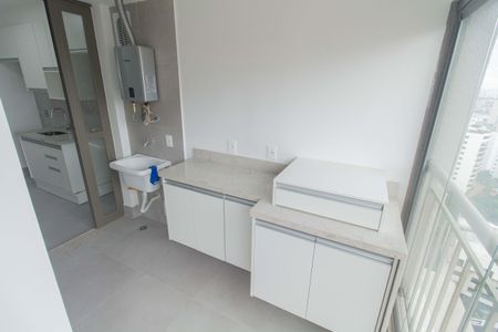 Apartamento à venda com 64m², 2 quartos e 1 vagaÁrea de Serviço