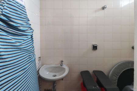 Casa à venda com 178m², 4 quartos e 2 vagasBanheiro da Suíte 2