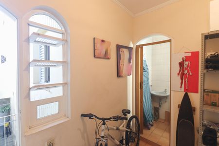 Casa à venda com 178m², 4 quartos e 2 vagasSuíte 2