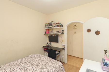 Casa à venda com 178m², 4 quartos e 2 vagasQuarto 1