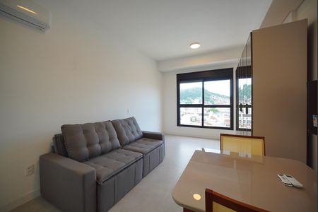 Sala - quarto de kitnet/studio para alugar com 1 quarto, 35m² em Centro, Florianópolis