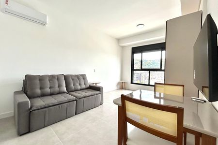 Sala de apartamento para alugar com 1 quarto, 35m² em Centro, Florianópolis