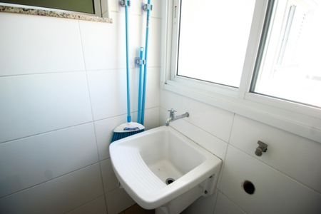 Apartamento para alugar com 44m², 2 quartos e 1 vagaÁrea de Serviço