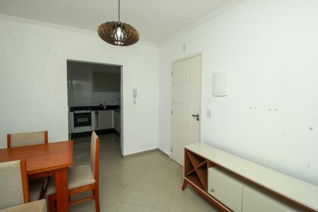 Sala de apartamento para alugar com 2 quartos, 44m² em Vila Guarará, Santo André