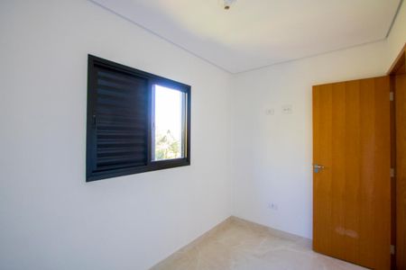 Apartamento à venda com 95m², 2 quartos e 2 vagasQuarto 2