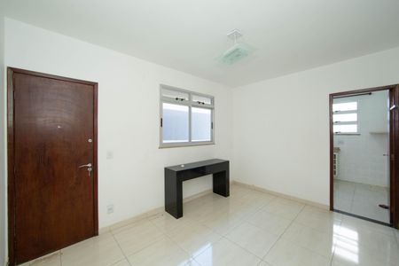 Sala de apartamento à venda com 2 quartos, 45m² em Estoril , Belo Horizonte