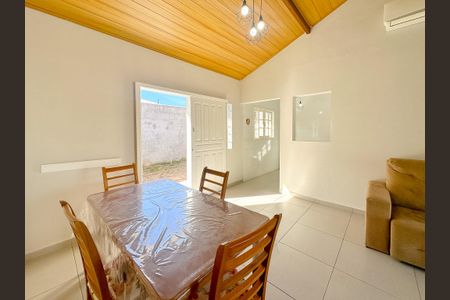 Sala de Jantar de casa para alugar com 3 quartos, 100m² em Ingleses Norte, Florianópolis