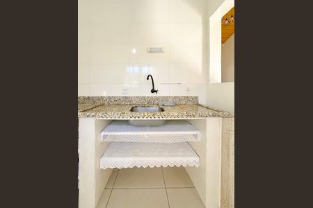 Casa para alugar com 100m², 3 quartos e 8 vagasCozinha