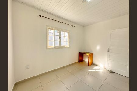Casa para alugar com 100m², 3 quartos e 8 vagasQuarto 2