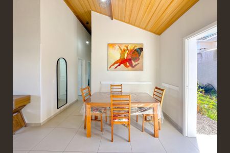 Casa para alugar com 100m², 3 quartos e 8 vagasSala de Jantar