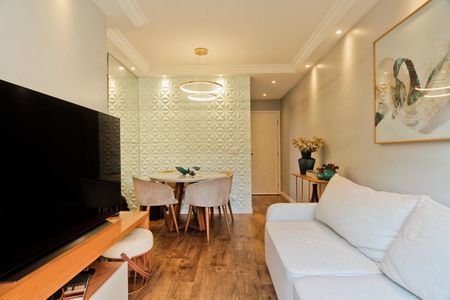Sala de apartamento à venda com 3 quartos, 66m² em City América, São Paulo