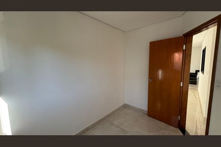 Apartamento à venda com 95m², 2 quartos e 2 vagasQuarto 2
