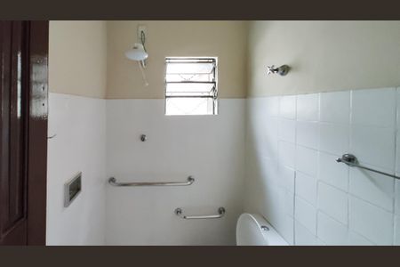 Casa para alugar com 48m², 2 quartos e 1 vagaBanheiro social