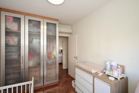 Apartamento à venda com 173m², 3 quartos e 3 vagasSuíte 2