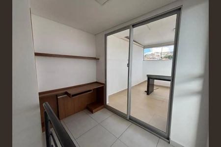 Apartamento para alugar com 115m², 2 quartos e 1 vaga