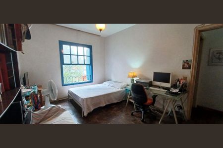 Casa à venda com 193m², 3 quartos e 2 vagas Casa à venda com 193m², 3 quartos e 2 vagasQuarto