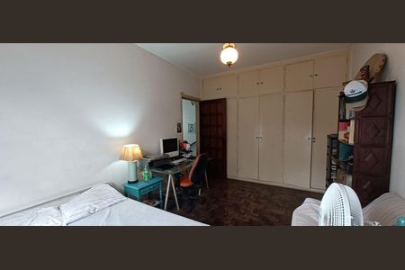 Casa à venda com 193m², 3 quartos e 2 vagas Casa à venda com 193m², 3 quartos e 2 vagasQuarto